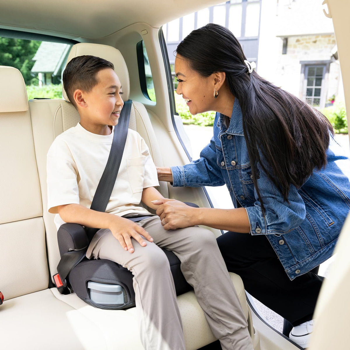 2-in-1 Highback Booster Car Seat Z8094