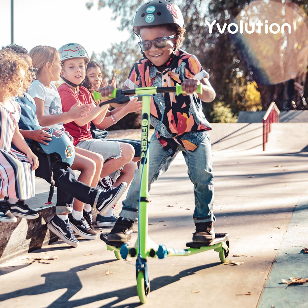 3-Wheel Wiggle Scooter with Hand Brake H731