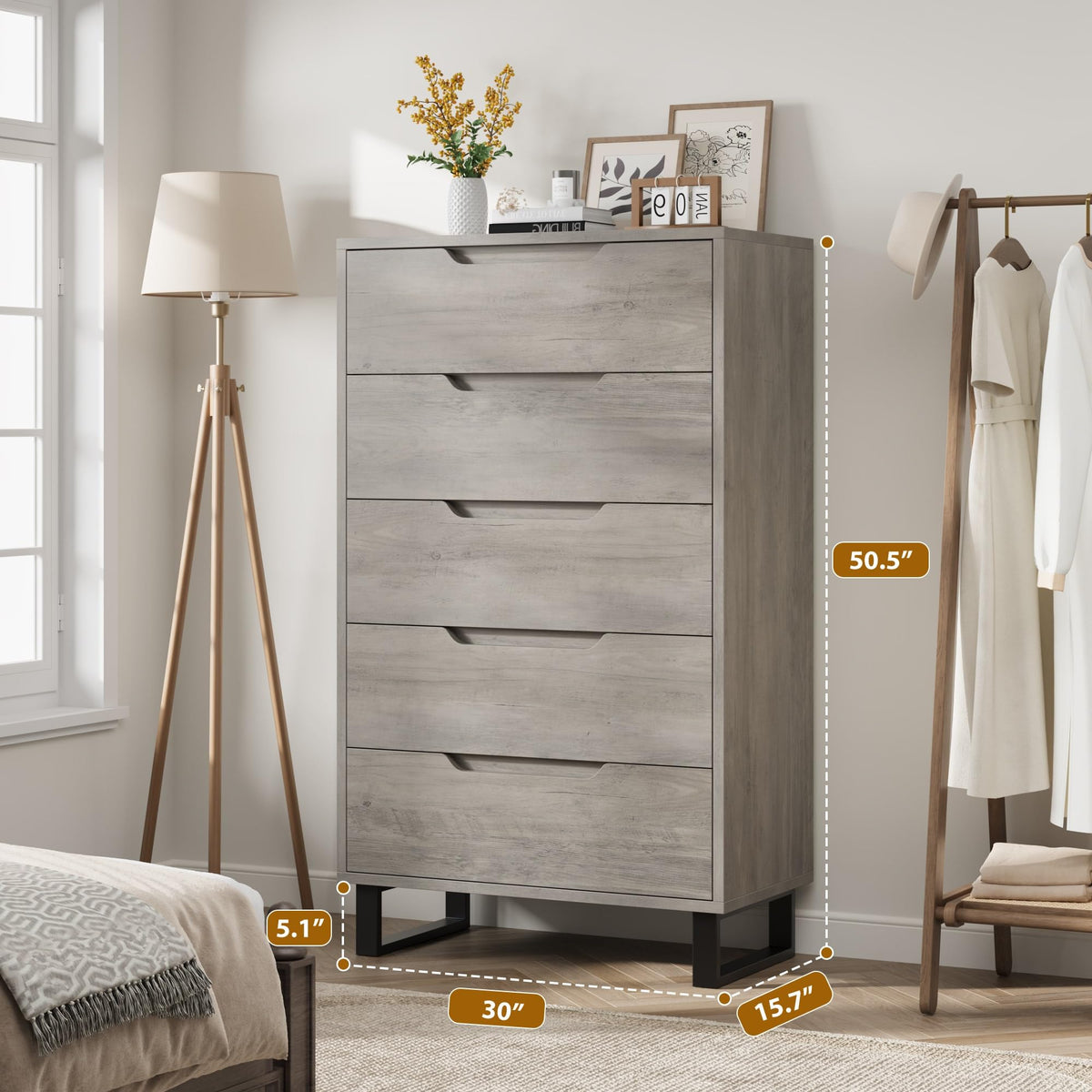 5 Drawer Vertical Dresser with Storage Z5933