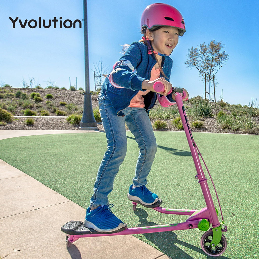 3-Wheel Wiggle Scooter with Hand Brake H731